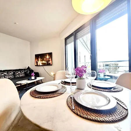 City&station Comfort-1br Flar W Terrace&parking Spaces Appartement